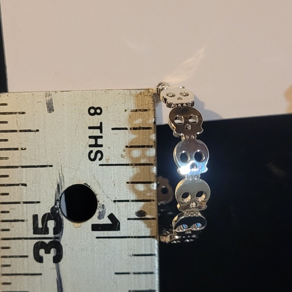 Lauren Conrad Silver Skull Hoop Earrings NWT - Picture 7 of 7
